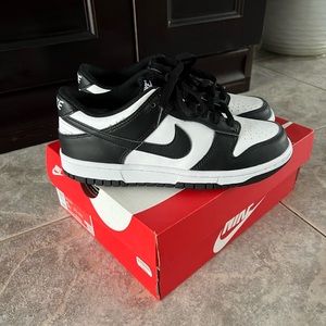 Dunk Low GS 'Black White' – Size US 5 Y (US 6.5 W)